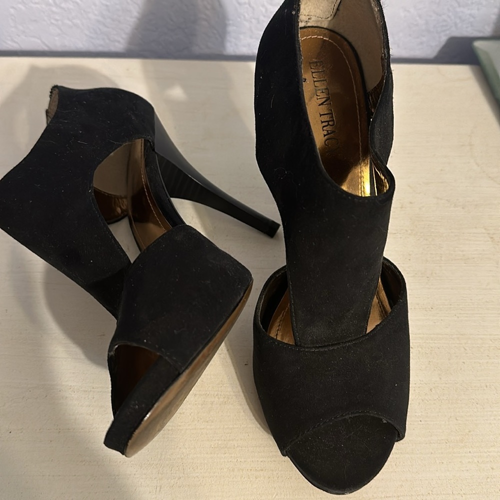 Ellen Tracy Suede Heeled Sandals